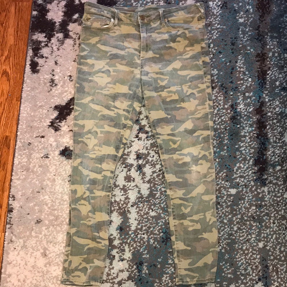 True Religion Camo Halle Skinny Jean
